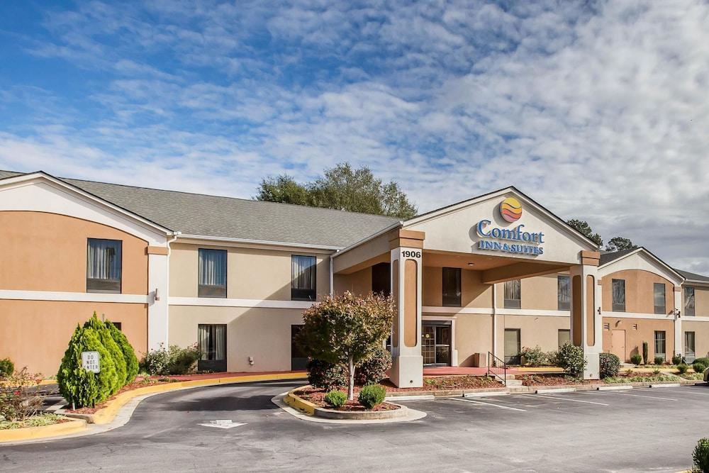 Comfort Inn & Suites Griffin Bagian luar foto