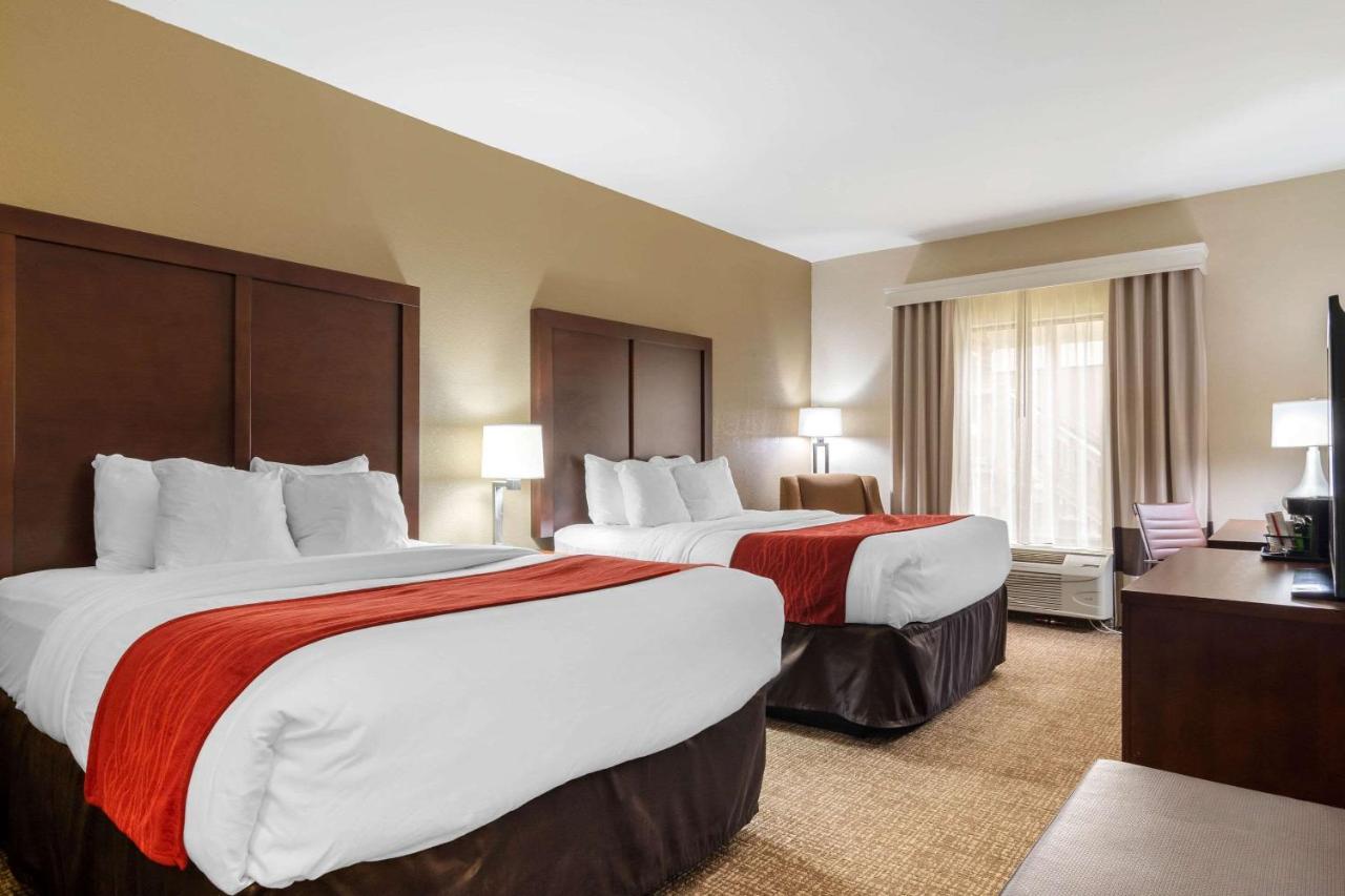 Comfort Inn & Suites Griffin Bagian luar foto