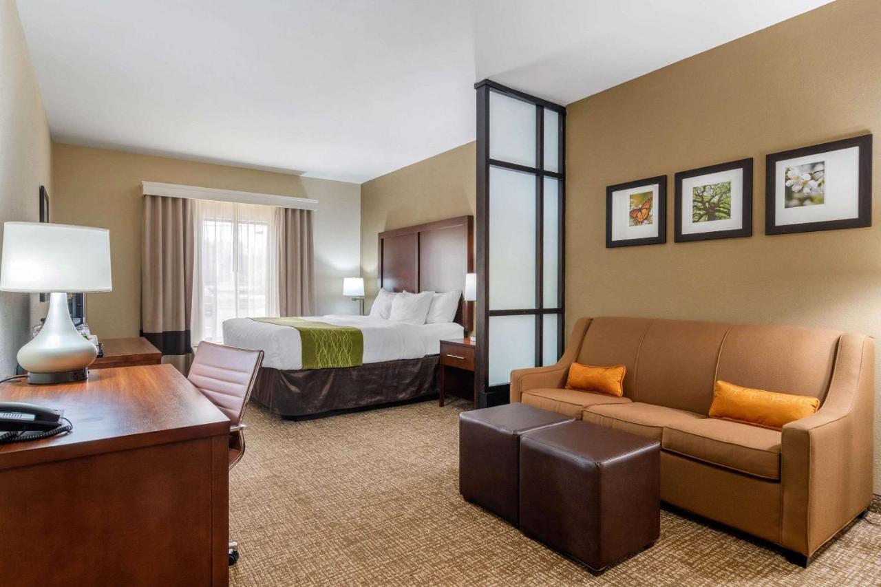Comfort Inn & Suites Griffin Bagian luar foto