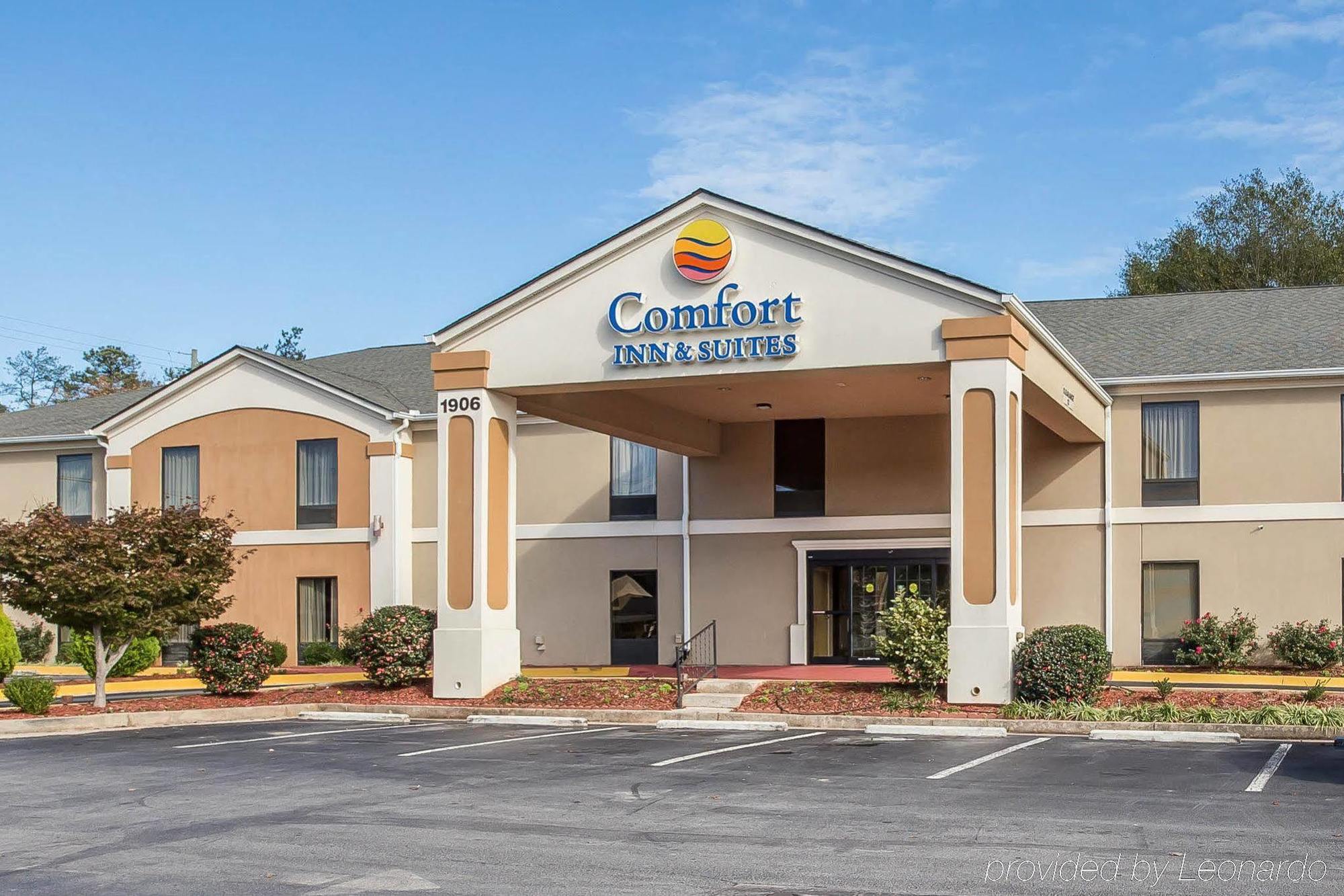 Comfort Inn & Suites Griffin Bagian luar foto